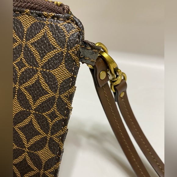 Fossil Wristlet - Picture 12 of 14